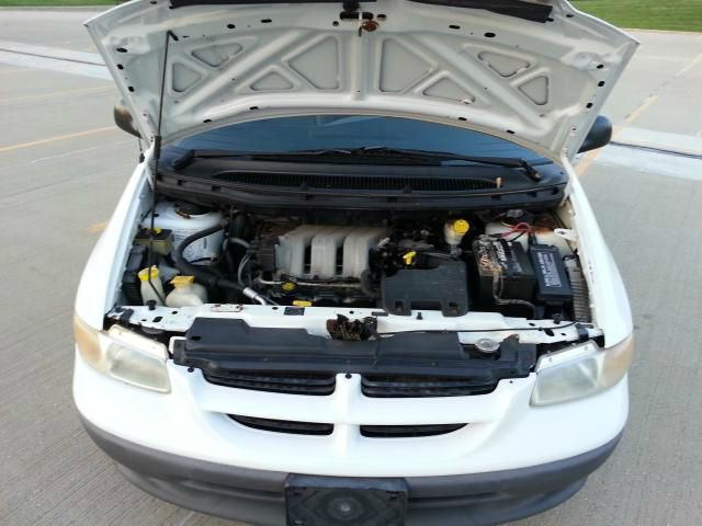 Dodge Caravan 1999 photo 20