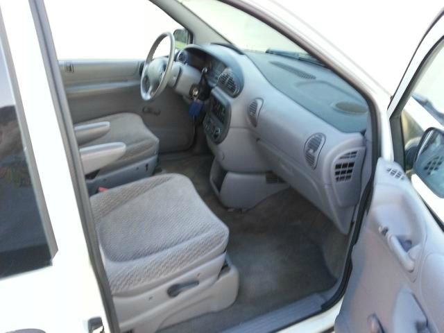 Dodge Caravan 1999 photo 3