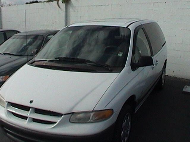 Dodge Caravan 1999 photo 2