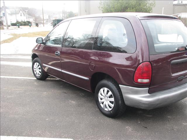 Dodge Caravan 1999 photo 2