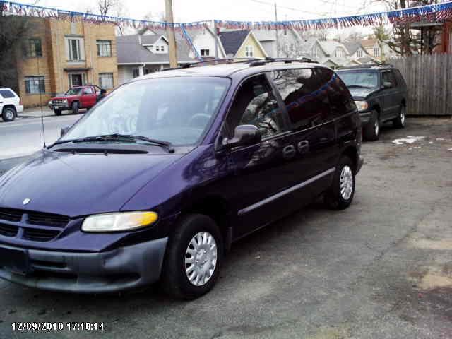 Dodge Caravan 1999 photo 1