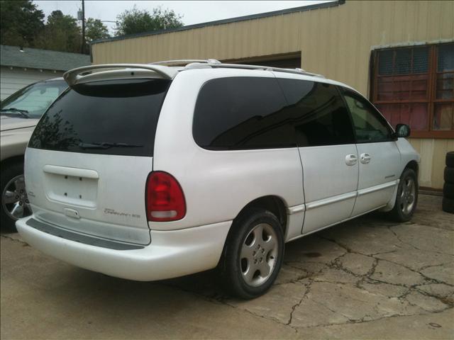 Dodge Caravan 1999 photo 1