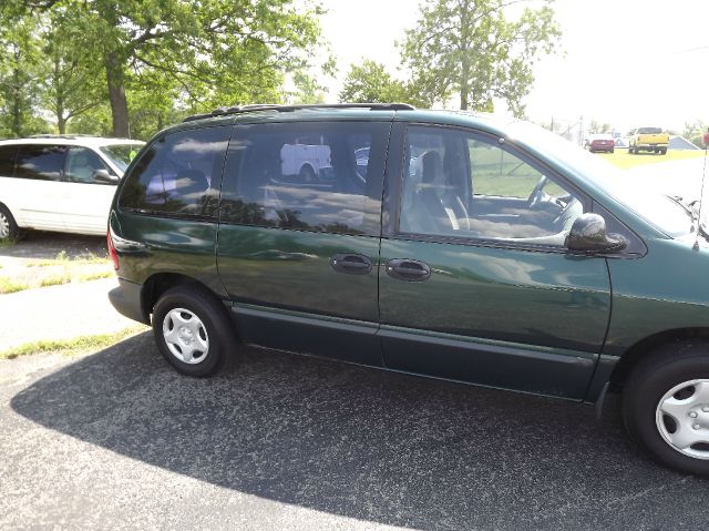 Dodge Caravan 1999 photo 4