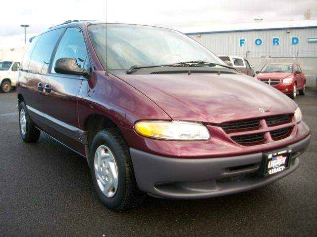 Dodge Caravan 1999 photo 1