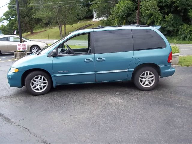 Dodge Caravan 1999 photo 1