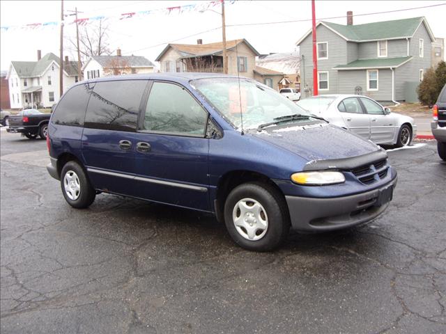 Dodge Caravan 2000 photo 2