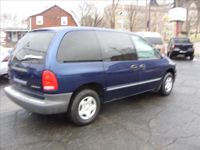 Dodge Caravan 2000 photo 3