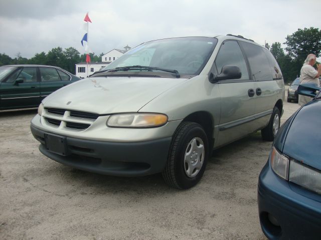 Dodge Caravan 2000 photo 3