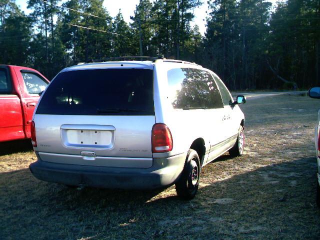 Dodge Caravan 2000 photo 1