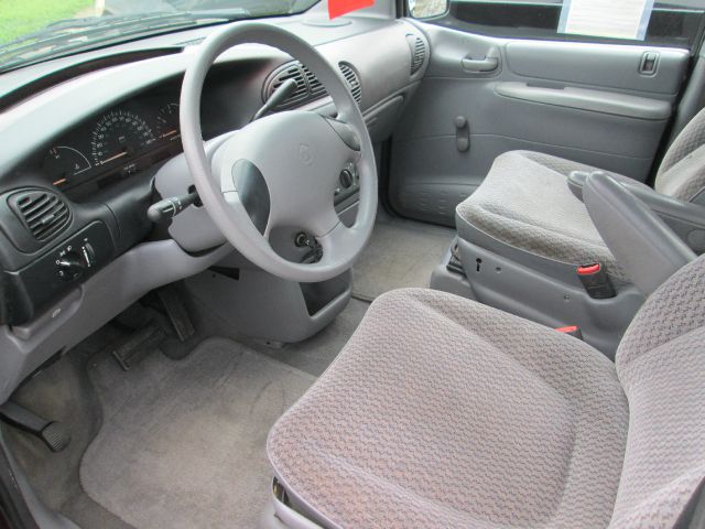 Dodge Caravan 2000 photo 4