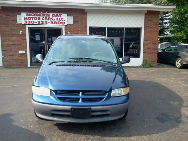 Dodge Caravan 2000 photo 1