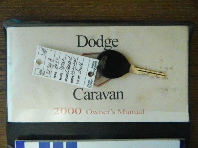 Dodge Caravan 2000 photo 3