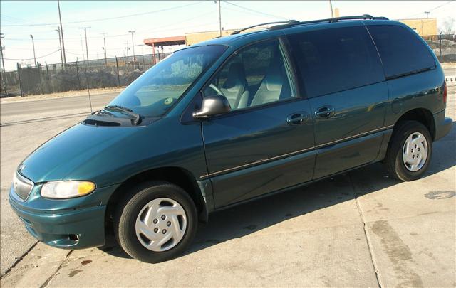 Dodge Caravan 2000 photo 1