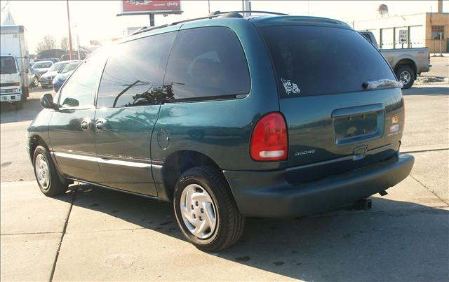 Dodge Caravan 2000 photo 2