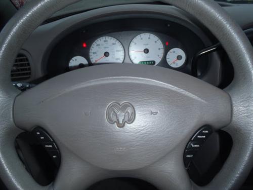 Dodge Caravan 2001 photo 2