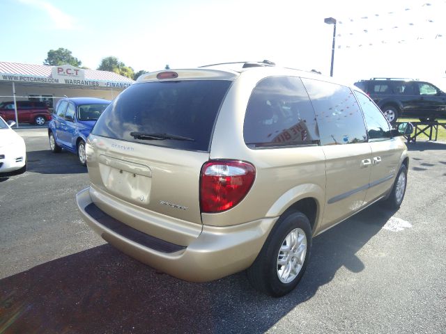 Dodge Caravan 2001 photo 4