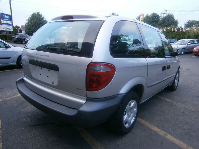 Dodge Caravan 2001 photo 2