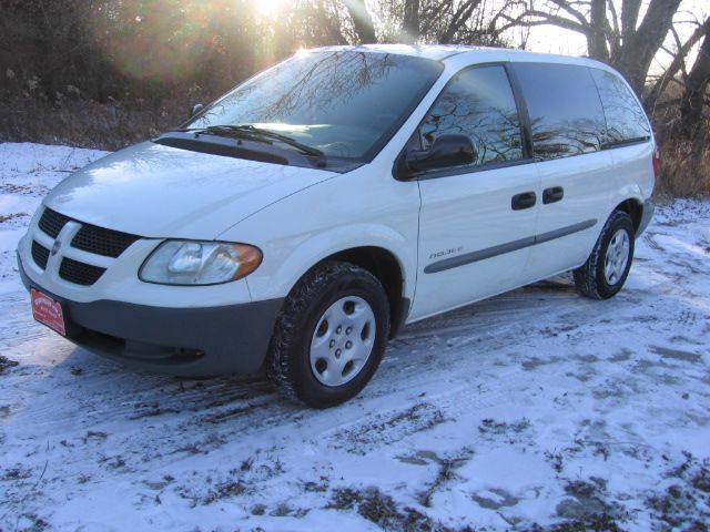 Dodge Caravan 2001 photo 2