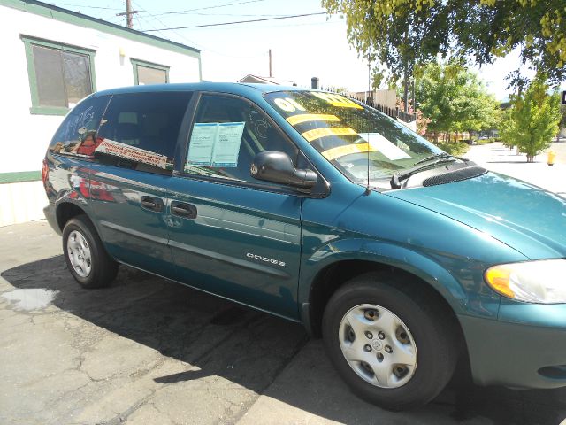 Dodge Caravan SE MiniVan