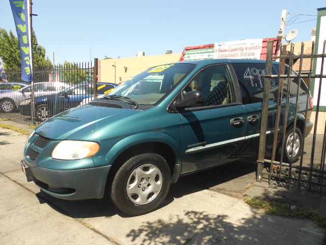 Dodge Caravan 2001 photo 3