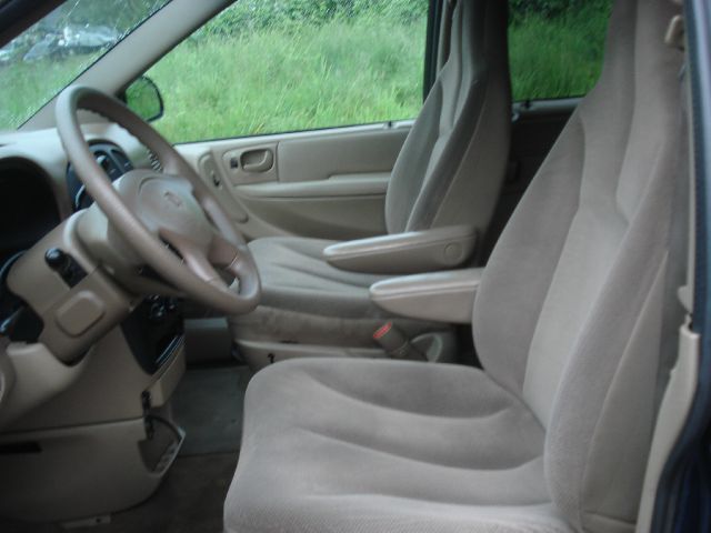 Dodge Caravan 2001 photo 5