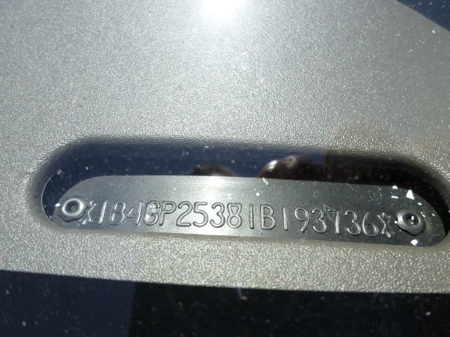 Dodge Caravan 2001 photo 7