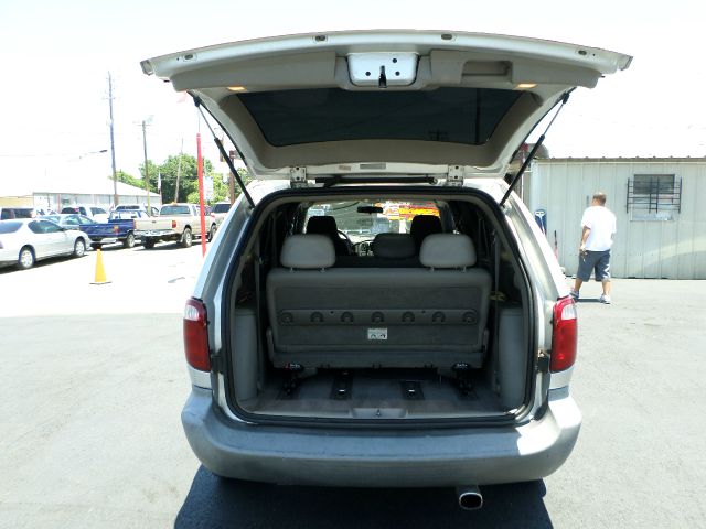 Dodge Caravan 2001 photo 8