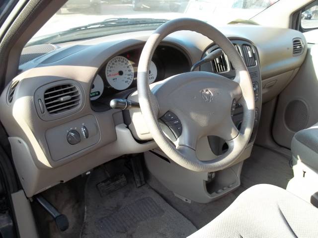 Dodge Caravan 2002 photo 4