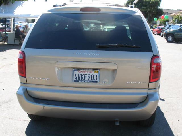 Dodge Caravan 2002 photo 3