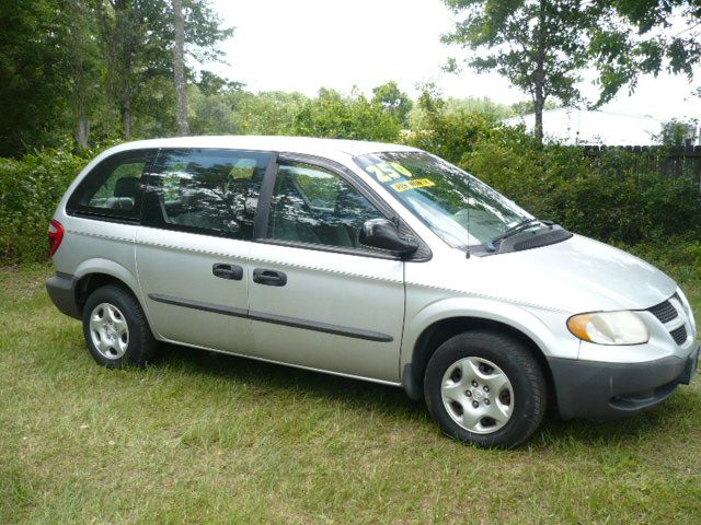 Dodge Caravan 2002 photo 2