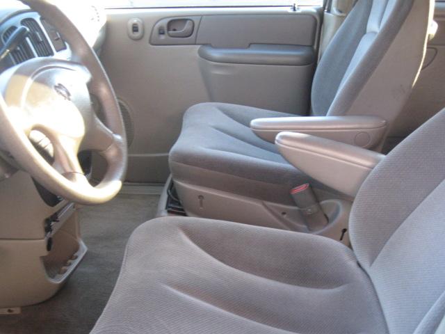 Dodge Caravan 2002 photo 5