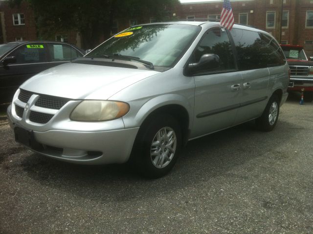 Dodge Caravan 2002 photo 1