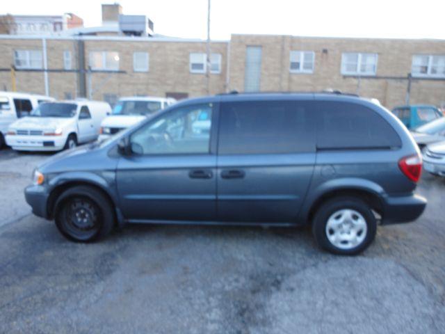 Dodge Caravan 2002 photo 3