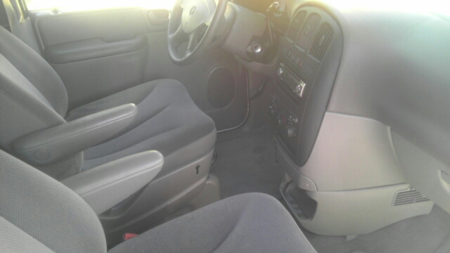 Dodge Caravan 2002 photo 1