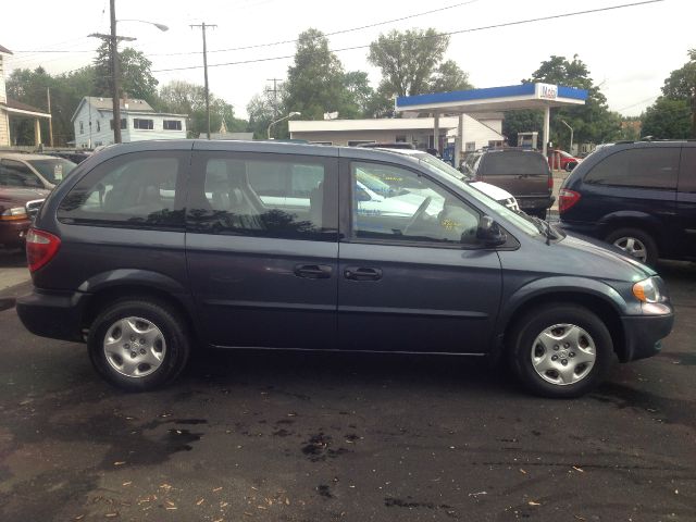 Dodge Caravan 2002 photo 19