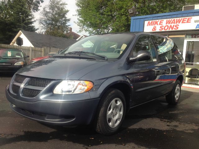 Dodge Caravan 2002 photo 3