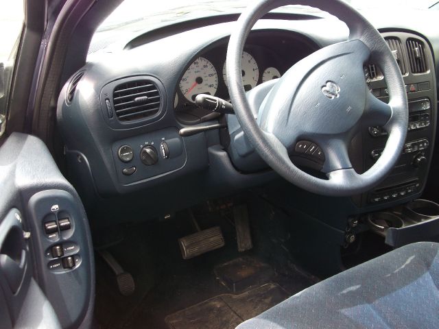 Dodge Caravan 2002 photo 1