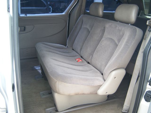 Dodge Caravan 2002 photo 1