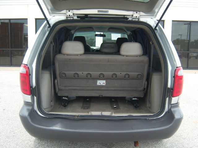 Dodge Caravan 2002 photo 8