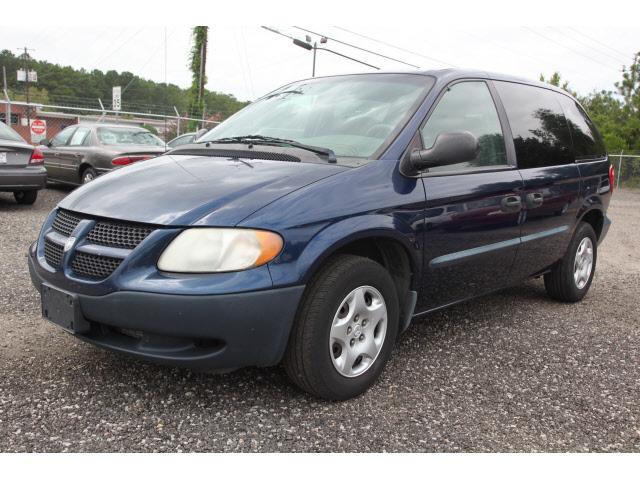 Dodge Caravan 2002 photo 2