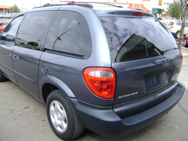 Dodge Caravan 2002 photo 4