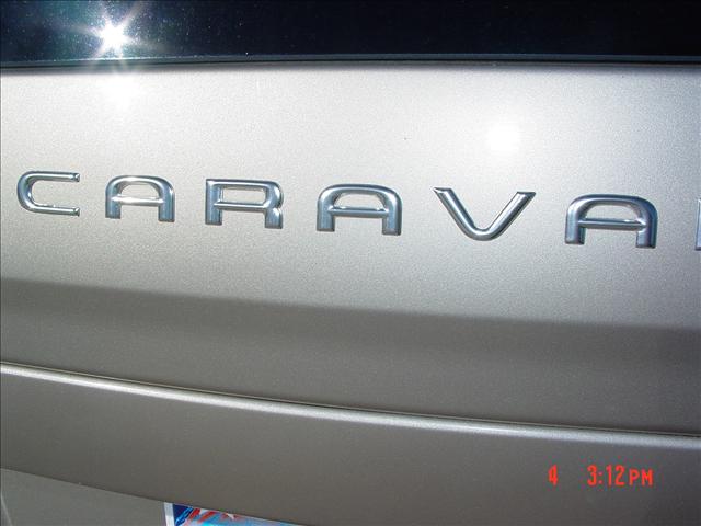 Dodge Caravan 2002 photo 2