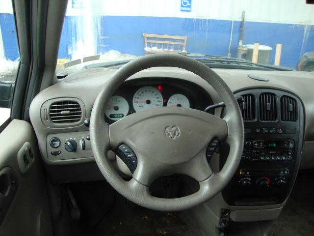 Dodge Caravan 2002 photo 5