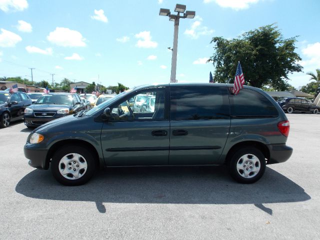 Dodge Caravan 2002 photo 3