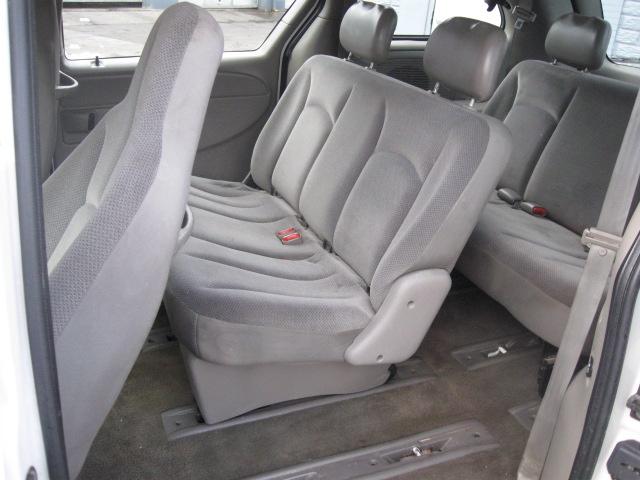 Dodge Caravan 2002 photo 4