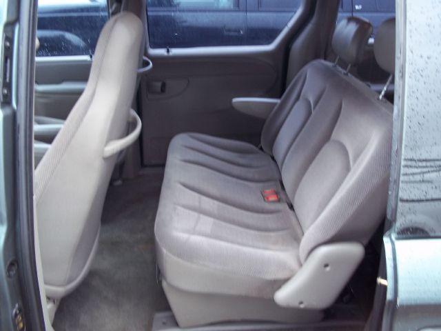 Dodge Caravan 2002 photo 3