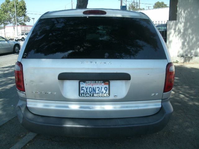 Dodge Caravan SE MiniVan