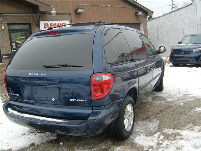 Dodge Caravan 2002 photo 3