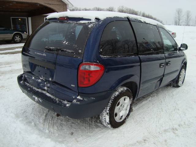 Dodge Caravan 2002 photo 1