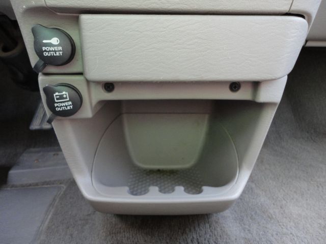 Dodge Caravan 2002 photo 11